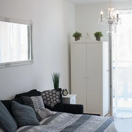 Romai Furdo Apartment *