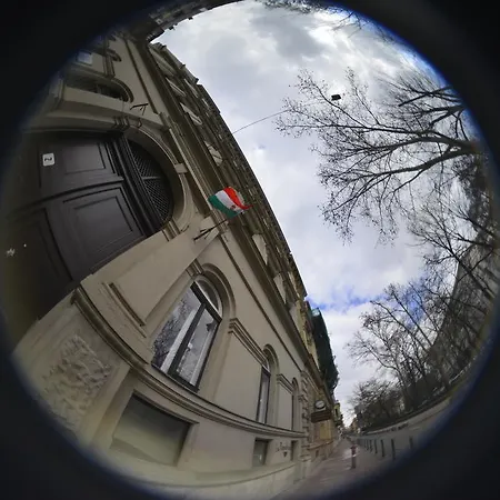 Hostel Bubble