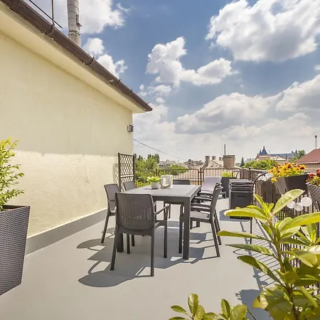 Lejlighed Terrace At Park Budapest