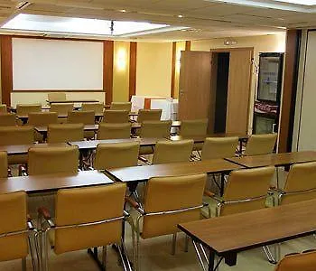 Veritas Hotell 3*