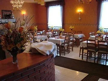 Timon 3* Budapeszt