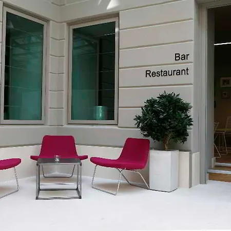Zenit Palace 4*