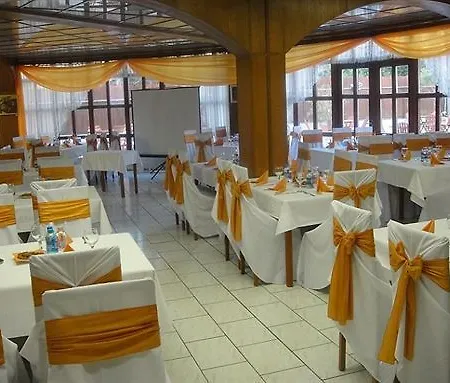 Amadeus Hotel