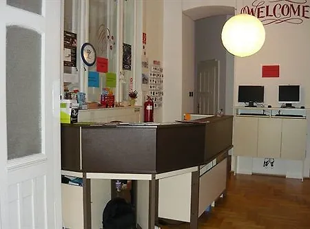 Boomerang Hostal