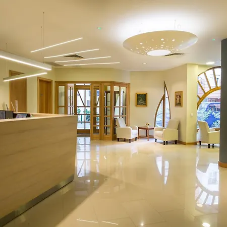 Corvin Aparthotel