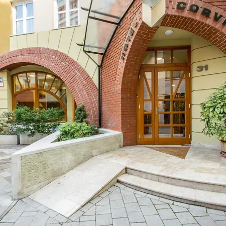 Corvin Aparthotel
