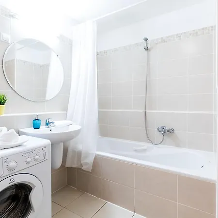 Urban Gozsdu Apartmanhotel 3*