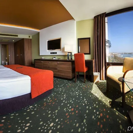 Boutique Victoria Hotell 4*