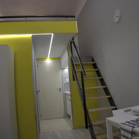 Hild-1 Apartment *