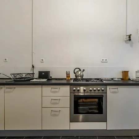 Six 2* Budapest