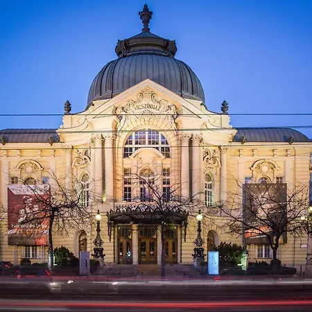 Four Seasons Apartman Budapest