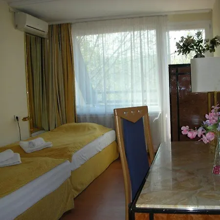 Hotel Panda