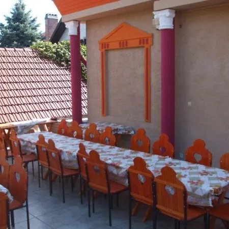 Hotel Attila 2*