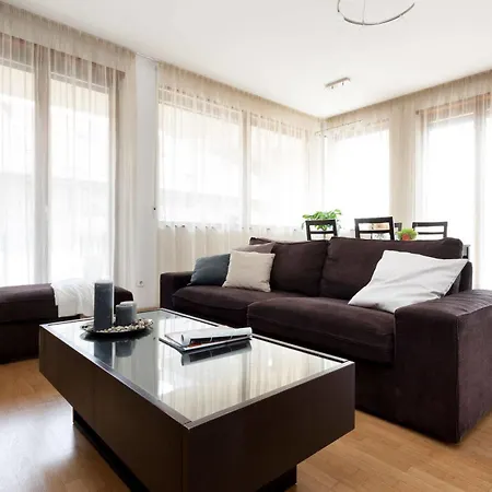 Aparthotel Park 4*