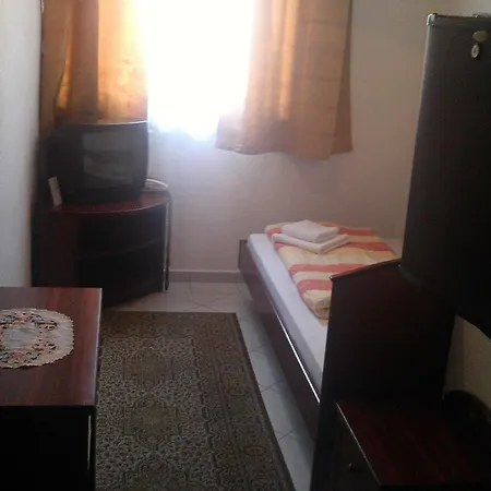 Polus 3* Budapest