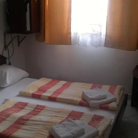 Polus Hotel 3*