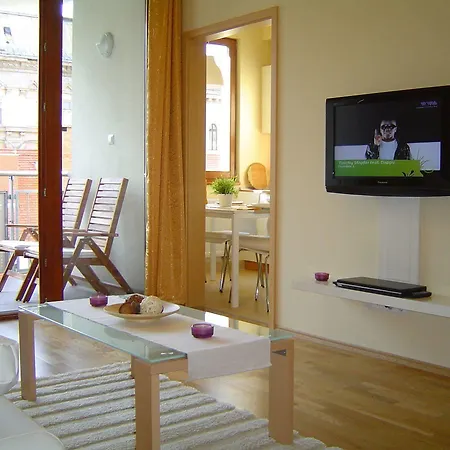 Trendy Deluxe 4* Budapeşte