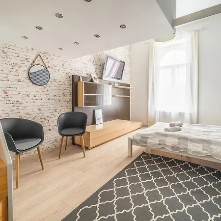 Appartamento Susan Near Blaha Lujza Square Budapest
