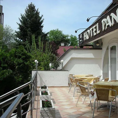 Panda Hotel 3*