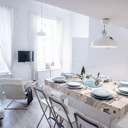 Maps Apartment *