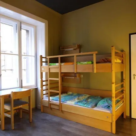 Treestyle Hostel *