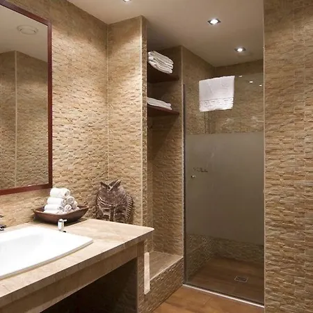 Hotell Boutique Victoria 4*