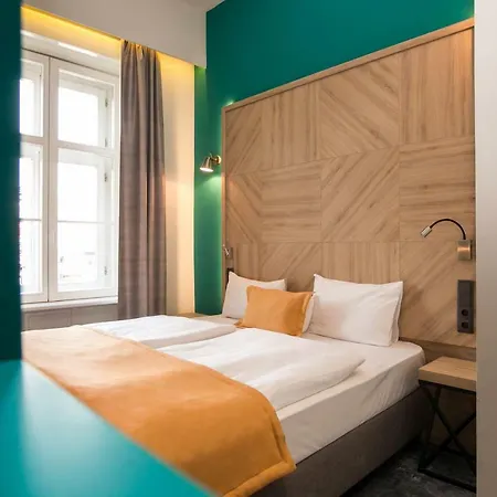 T62 3* Budapest