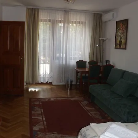 Helios 3*