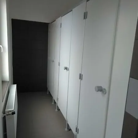 Hostel Maglodi Uti Munkavallaloi *