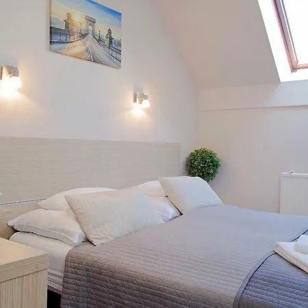 Bi&bi Bed & Breakfast
