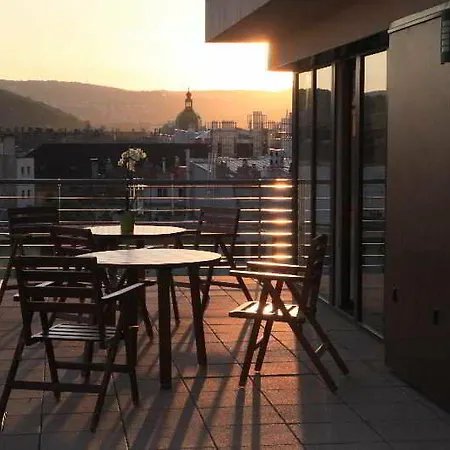 Escala & Hotel 4*