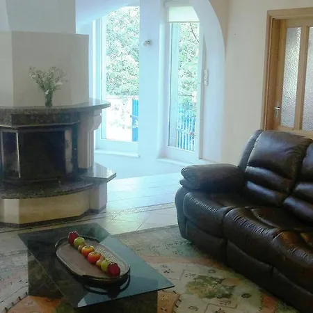 Hermina Maganszallas بيت ضيافة