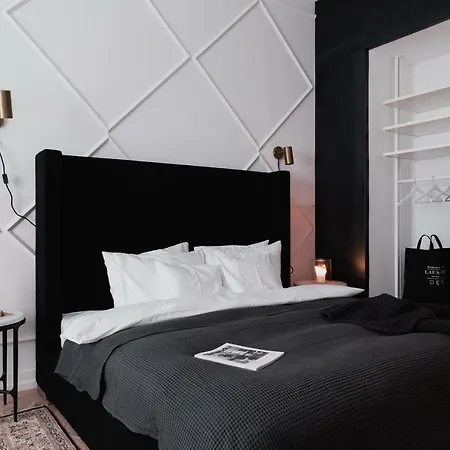 Tg Apartmanhotel *