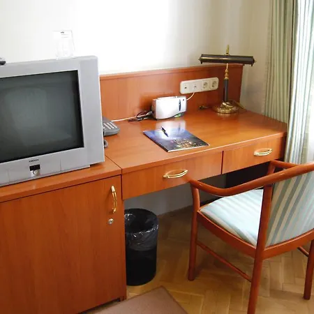 Szálloda Peregrinus Hotel 3*