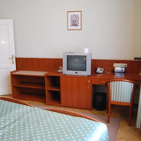 Peregrinus Hotel Szálloda 3*