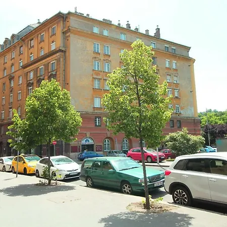 Apartment Castle Court *