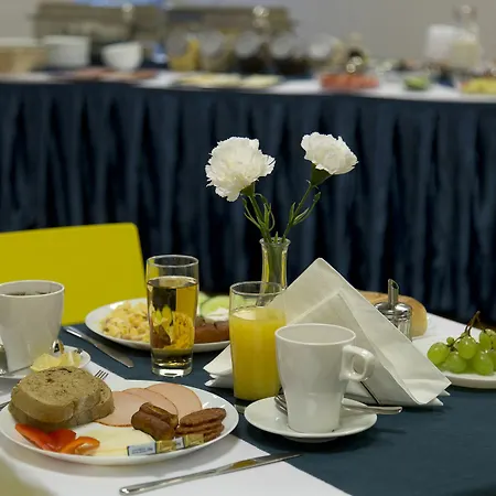 Madison Hotel apartamentowy 3*