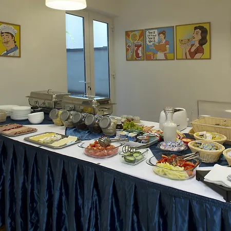 Madison Hotel apartamentowy 3*