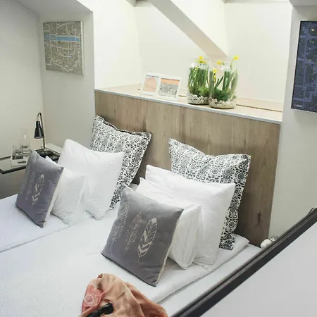 Fifteen Boutique With Self Check-in Pensionat