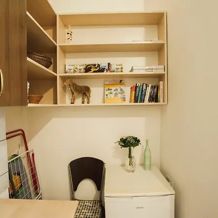 Apartment Piano Pop *