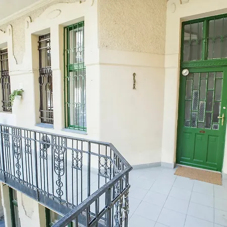 Piano Pop Apartment Budapest