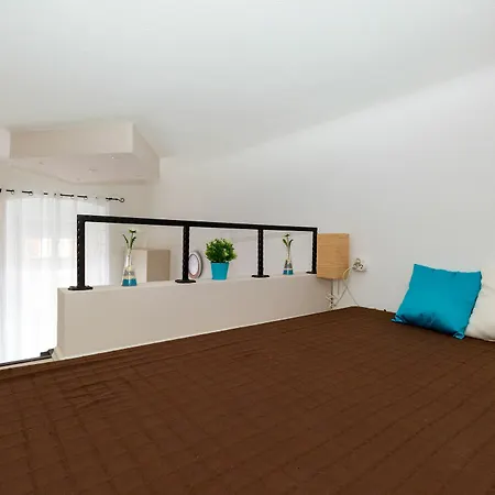 Bpm-little Nest In Lejlighed Budapest