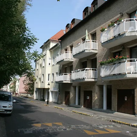 Bed & Breakfast Budavar Budapest