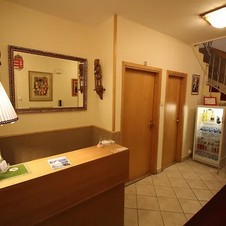 Budavar Bed & Breakfast