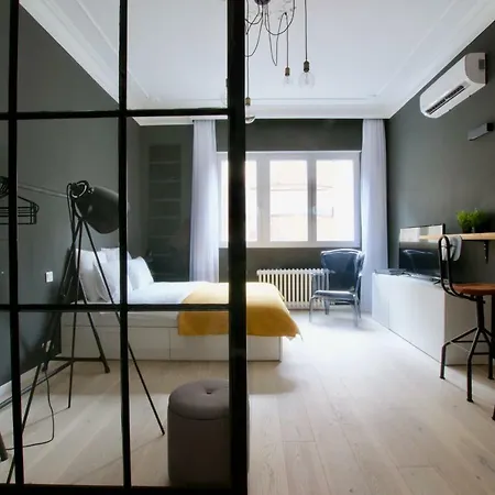 Apartament Luxury By Hi5 - Aranykez 7 Budapesta