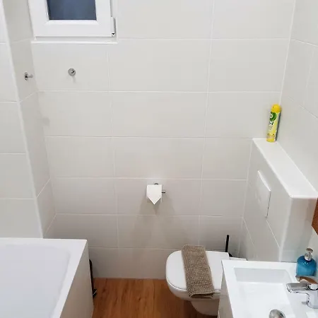 Apartment Renaissance