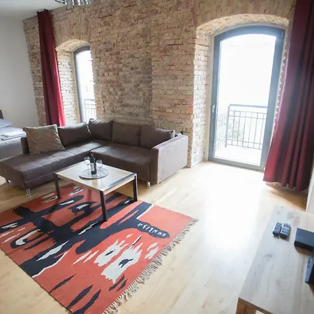 Апартаменты Mill House Suites *
