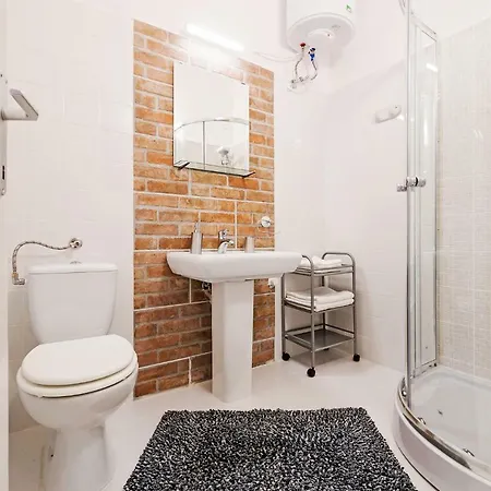 Apartment Free Parking, Quiet Design Flat In The Centre