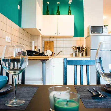 Viola Apartment *