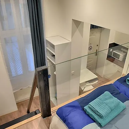 Welcome - A Studio Apt In District 7 Apartment *